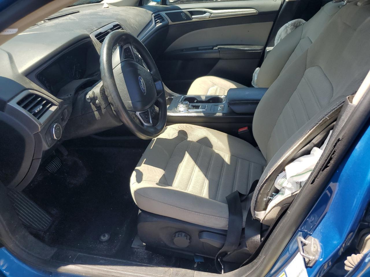 2020 Ford Fusion S - Фото 7