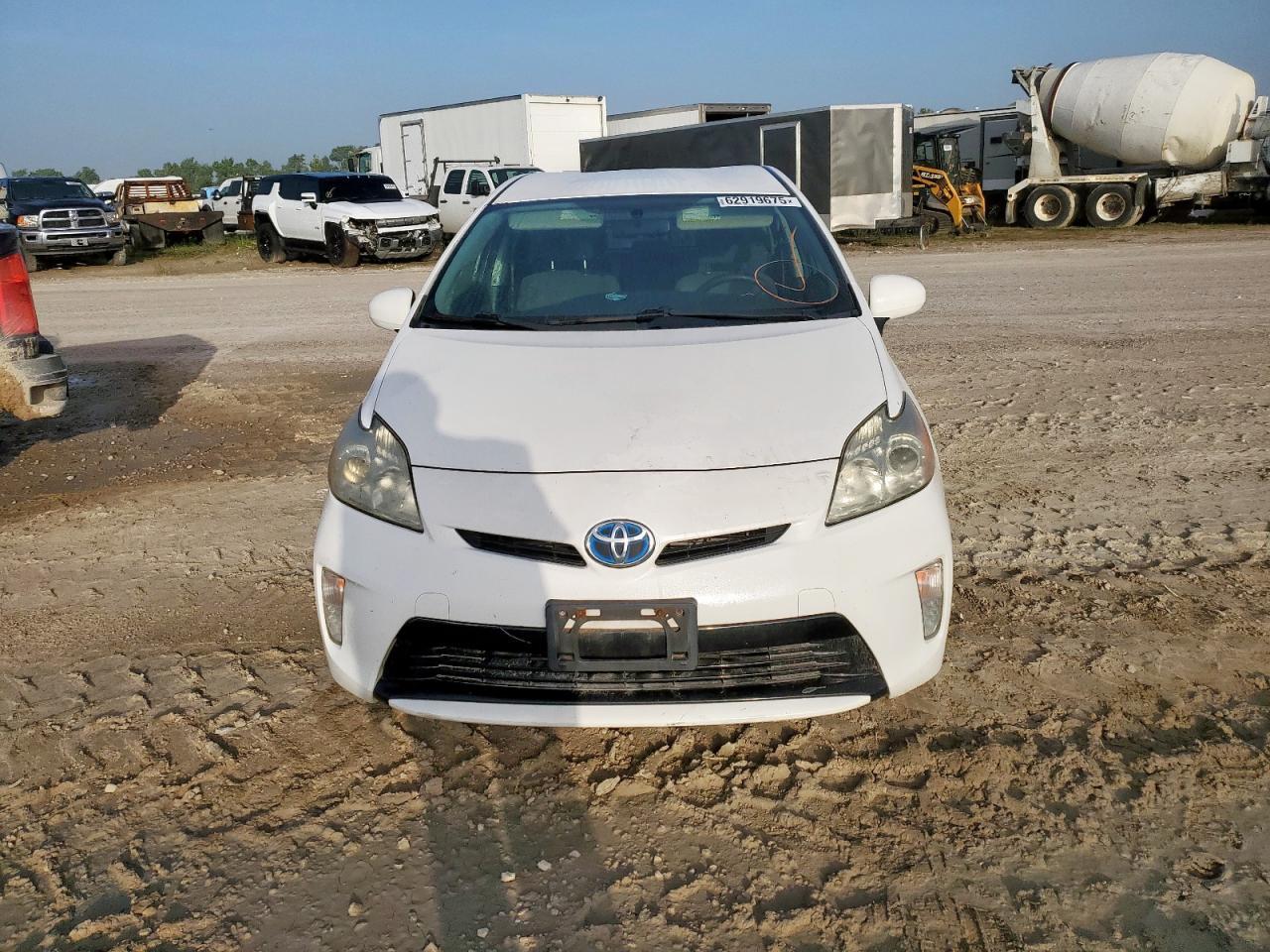 2012 Toyota Prius - Image 5