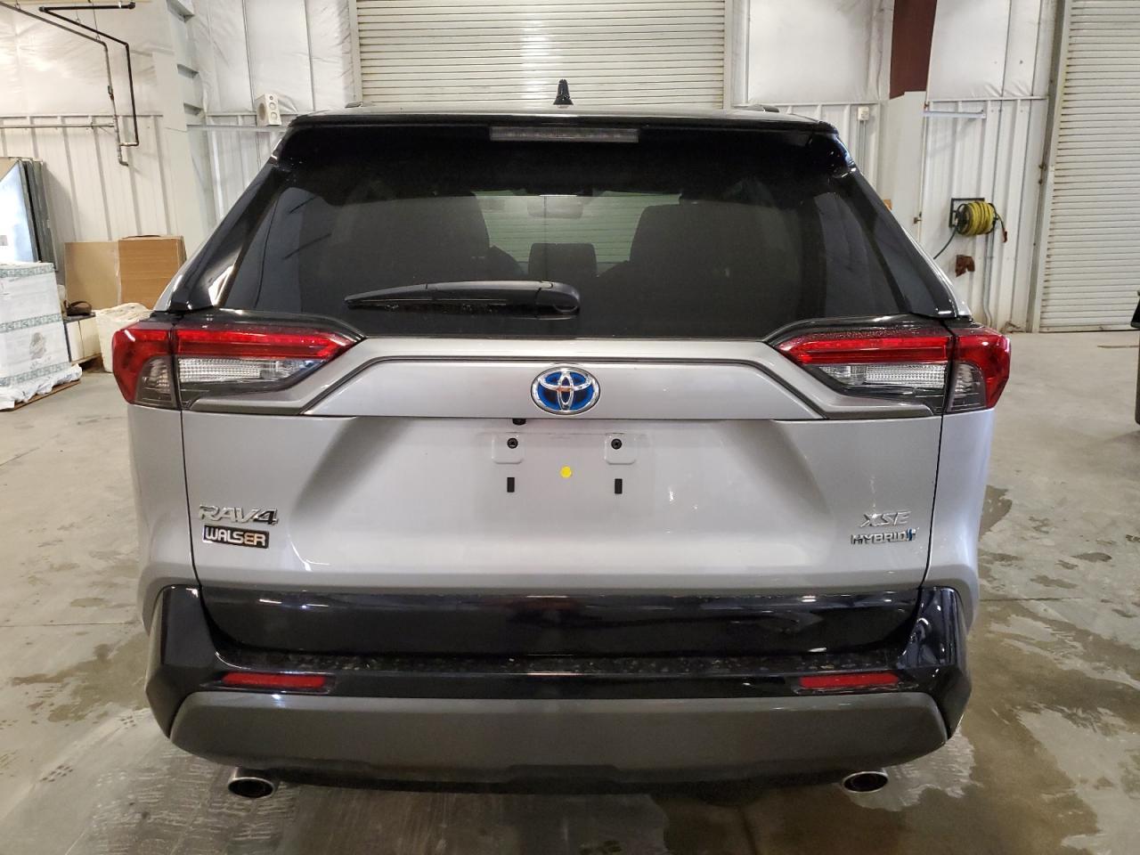 2021 Toyota Rav4 Xse - Image 6