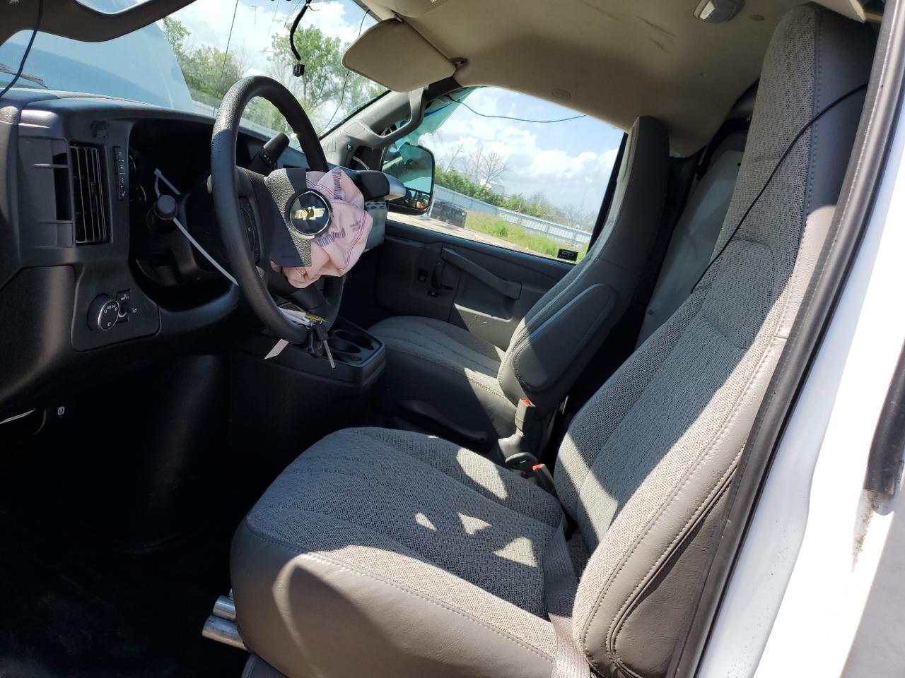 2025 Chevrolet Express G2500 - Image 7