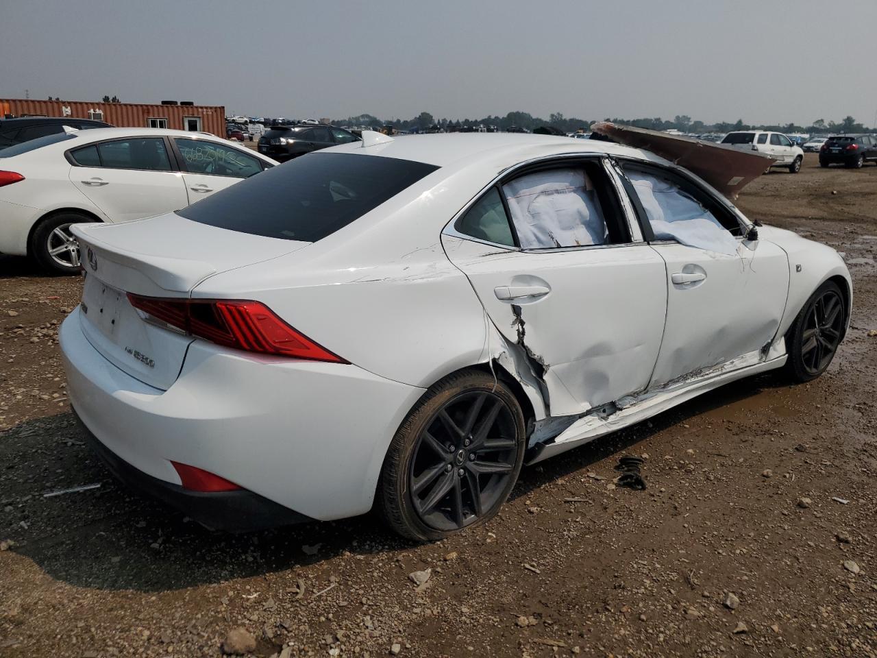 2017 Lexus Is 300 - Фото 3
