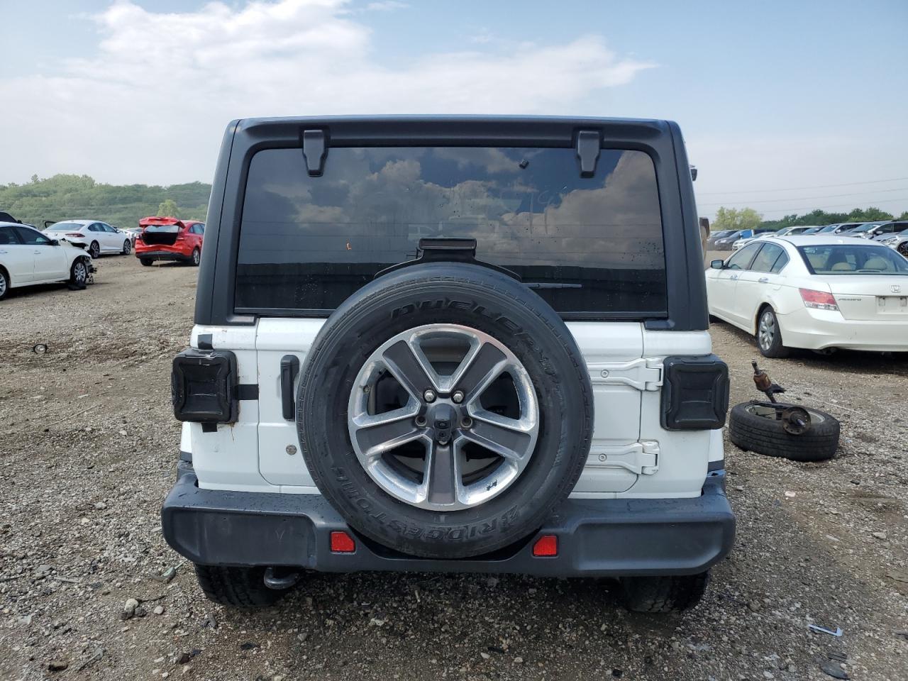 2020 Jeep Wrangler Unlimited Sahara - Фото 6