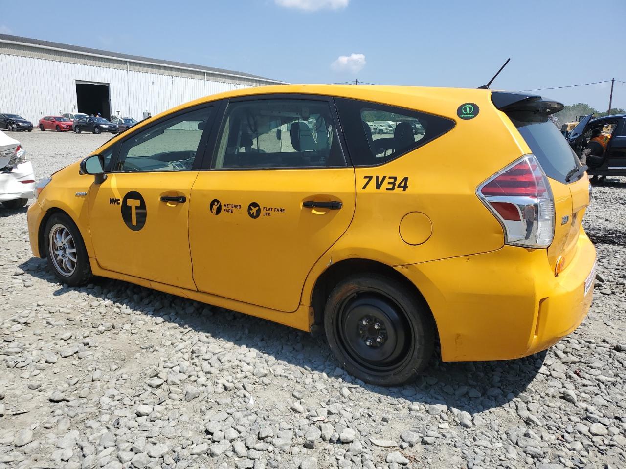 2016 Toyota Prius V - Image 2