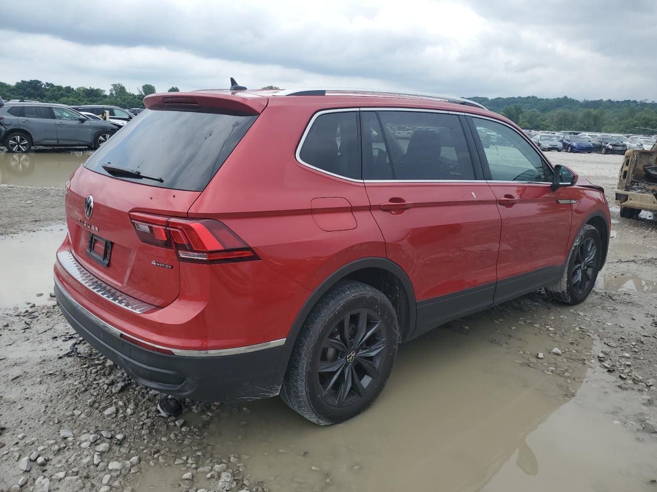 2022 Volkswagen Tiguan Se - Фото 3