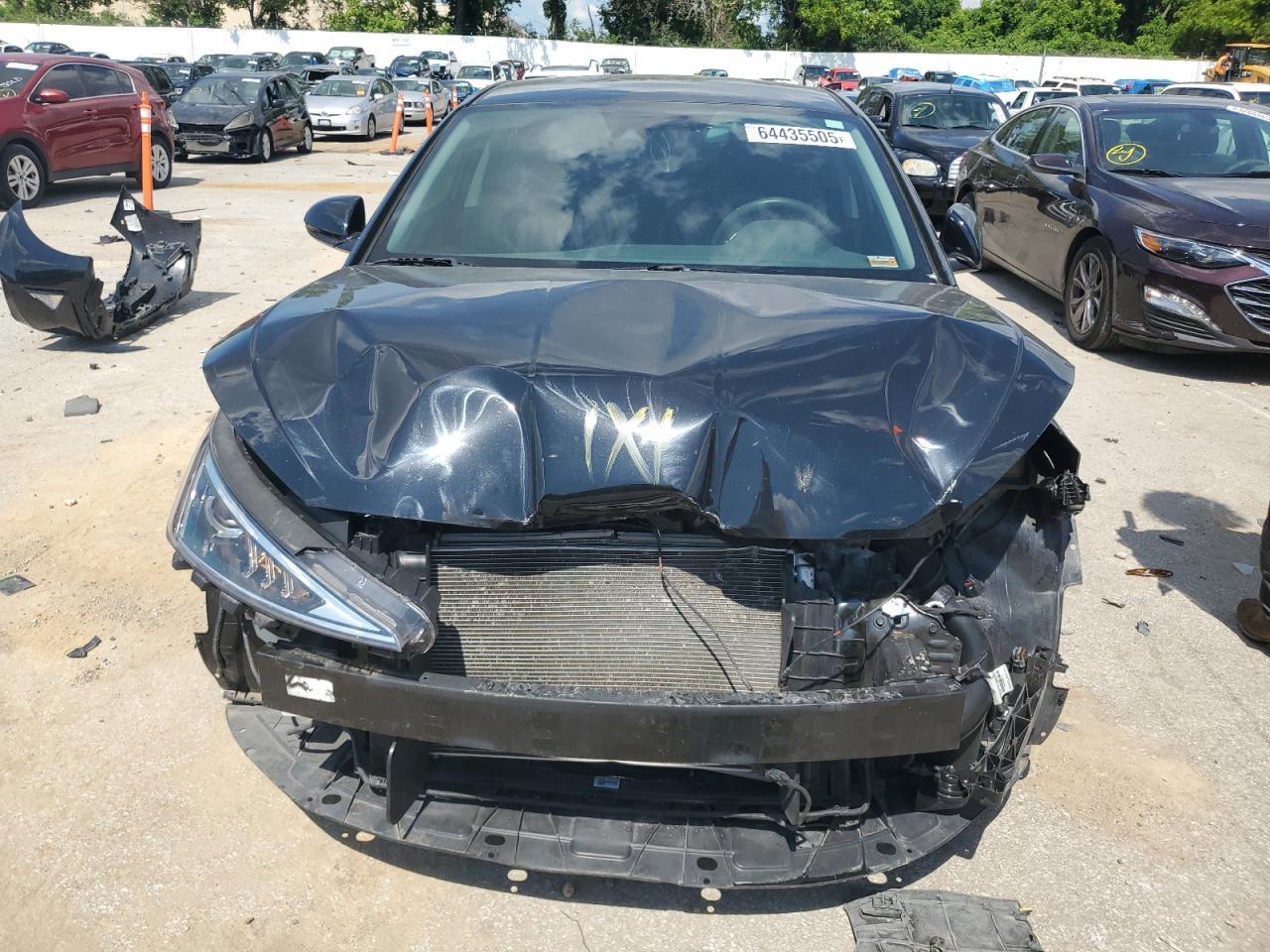 2020 Hyundai Elantra Se - Фото 5