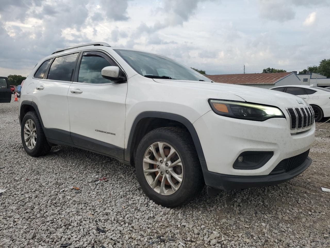 2019 Jeep Cherokee Latitude - Image 4