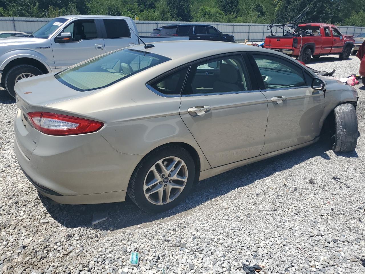 2015 Ford Fusion Se - Фото 3