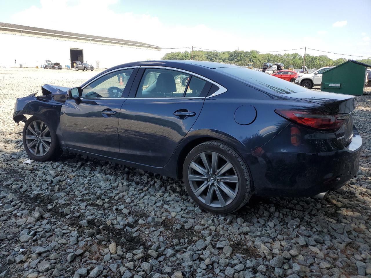 2018 Mazda 6 Touring - Image 2