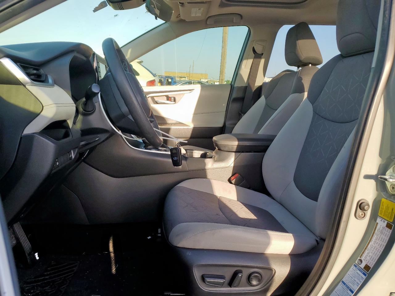 2022 Toyota Rav4 Xle - Фото 7