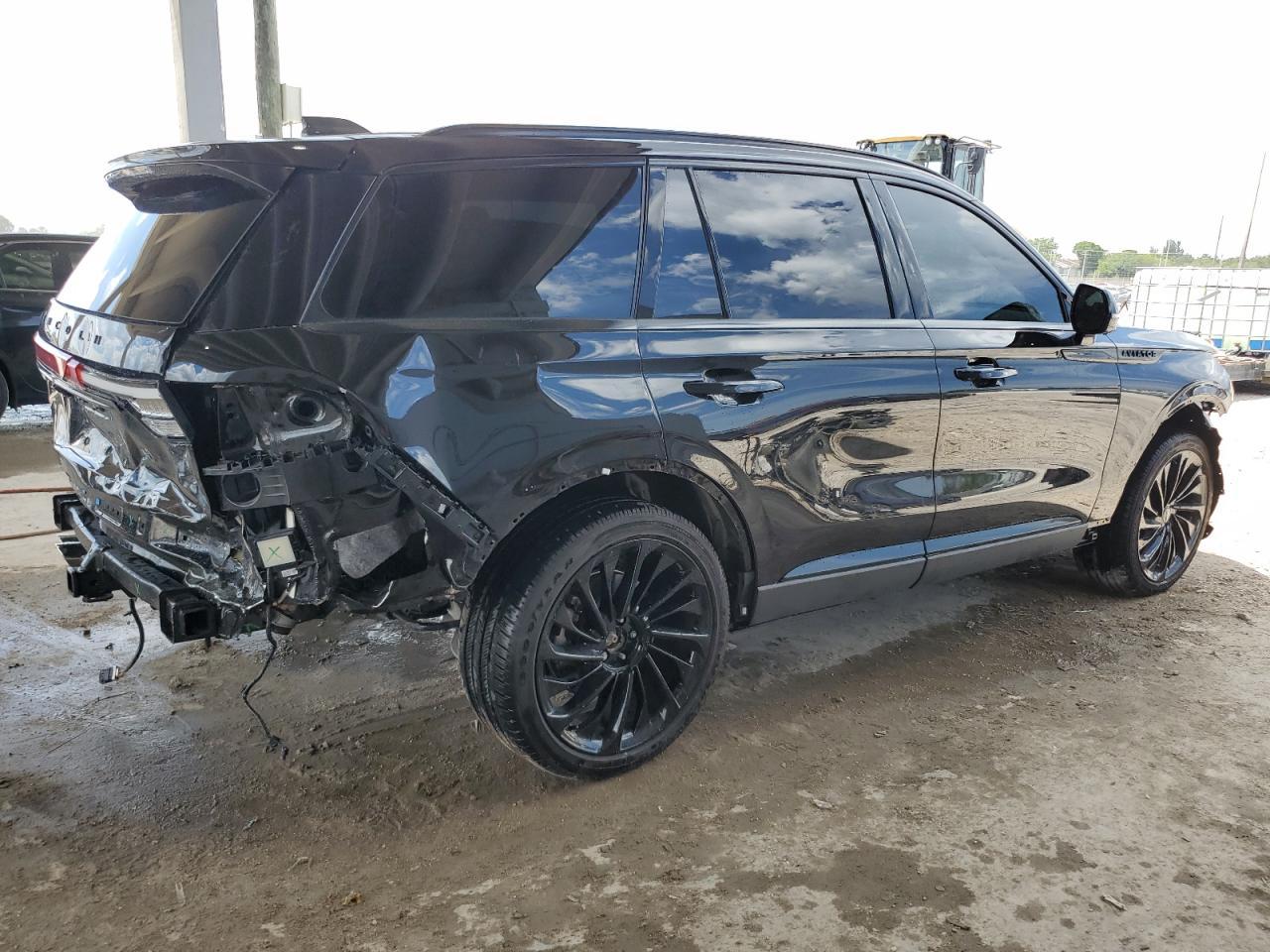 2025 Lincoln Aviator Reserve - Фото 3