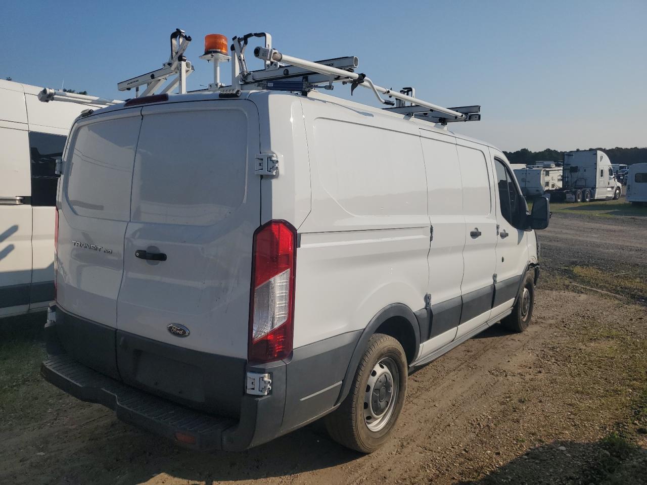 2018 Ford Transit T-150 - Image 3
