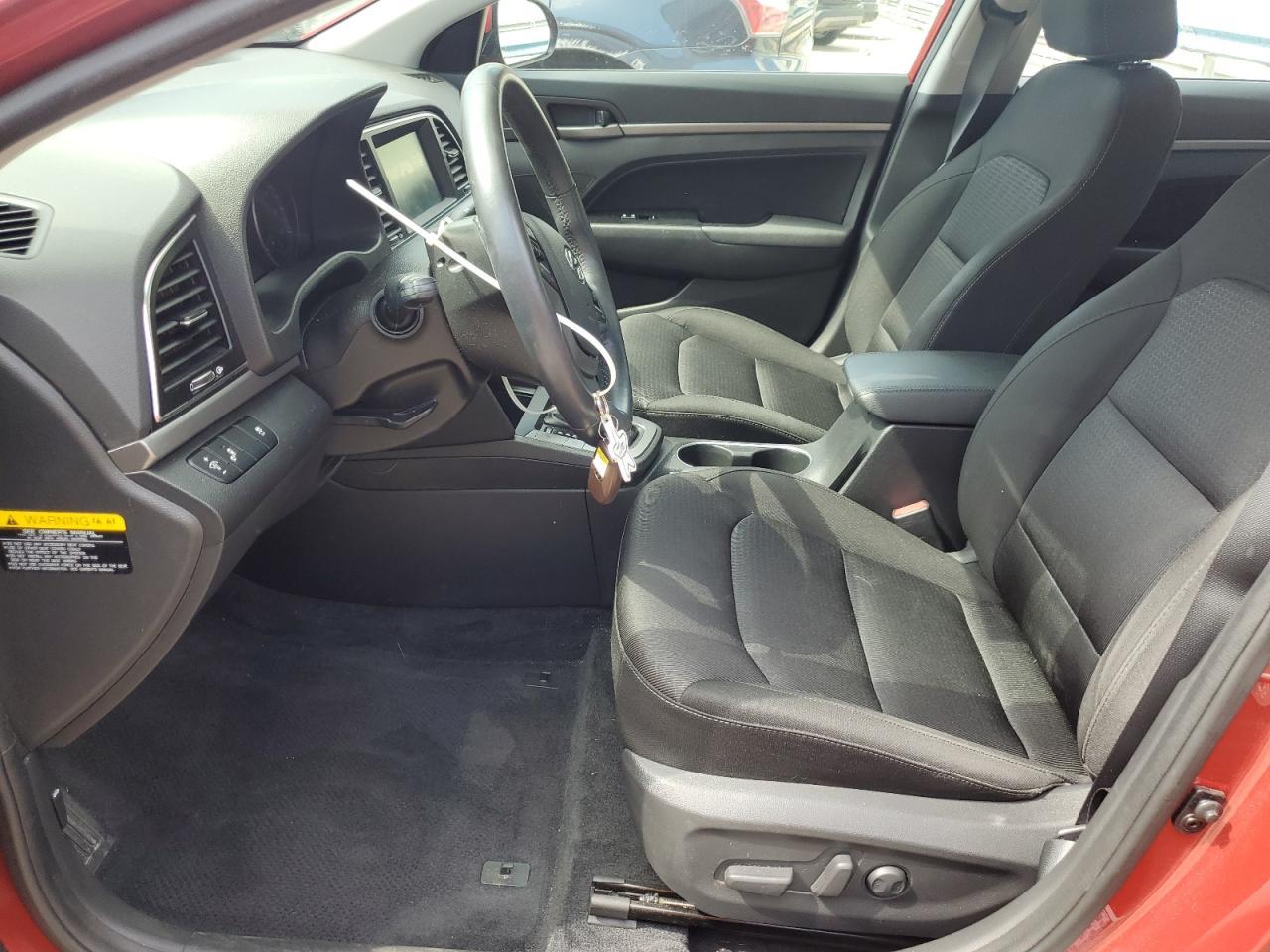 2017 Hyundai Elantra Se - Фото 7