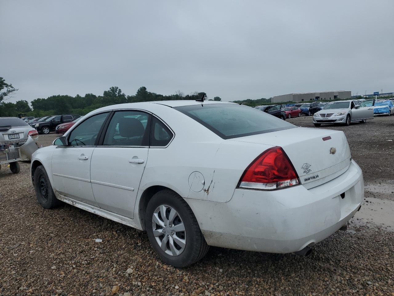 2013 Chevrolet Impala Ls - Фото 2