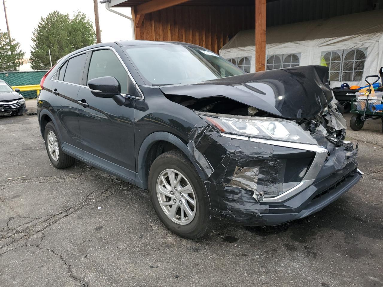 2018 Mitsubishi Eclipse Cross Es - Image 4