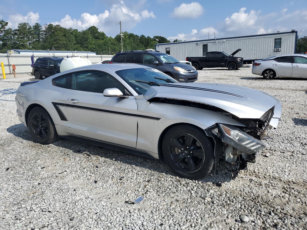 2016 Ford Mustang - Фото 4