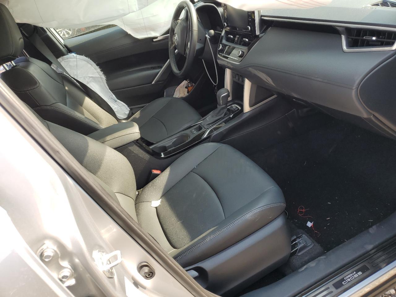 2022 Toyota Corolla Cross Xle - Фото 7