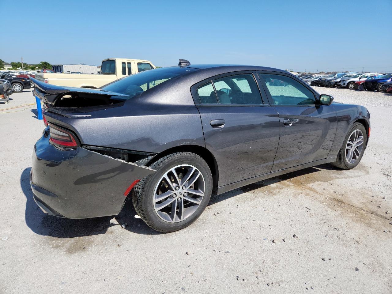 2019 Dodge Charger Sxt - Фото 3
