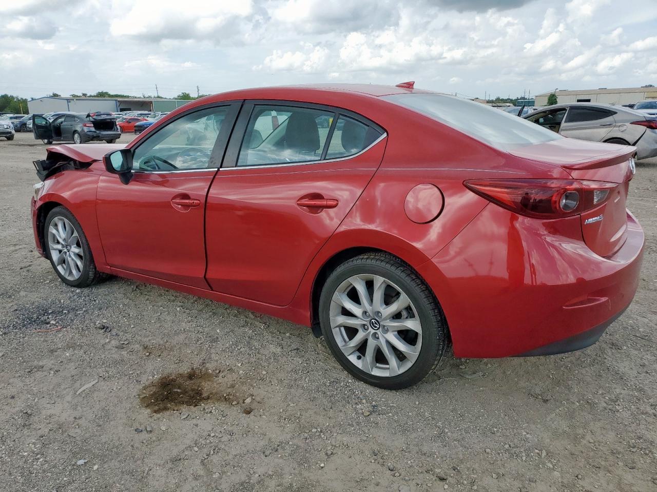 2014 Mazda 3 Touring - Image 2