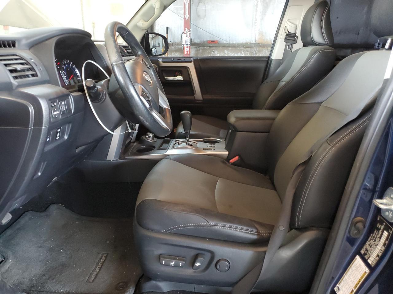 2017 Toyota 4Runner Sr5/Sr5 Premium - Image 7