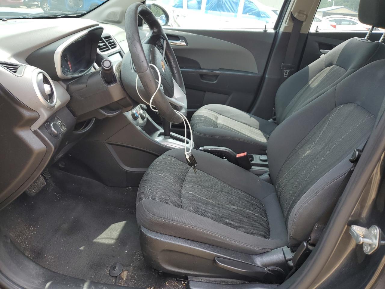 2017 Chevrolet Sonic Lt - Фото 7
