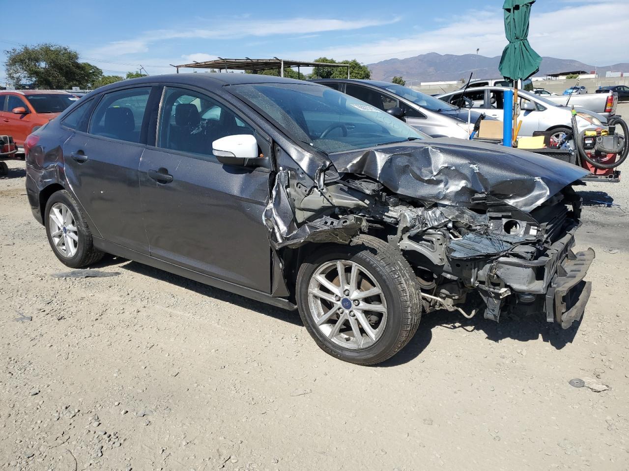 2018 Ford Focus Se - Image 4