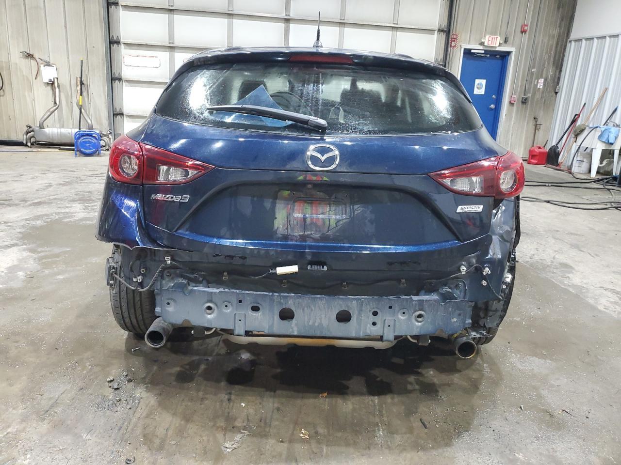 2016 Mazda 3 Touring - Image 6
