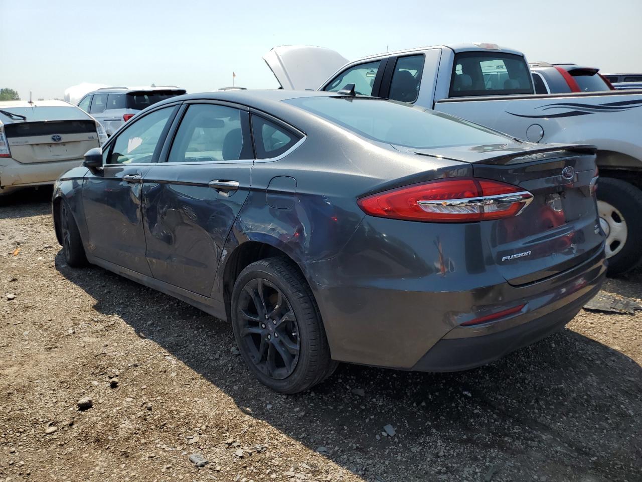 2020 Ford Fusion Se - Image 2