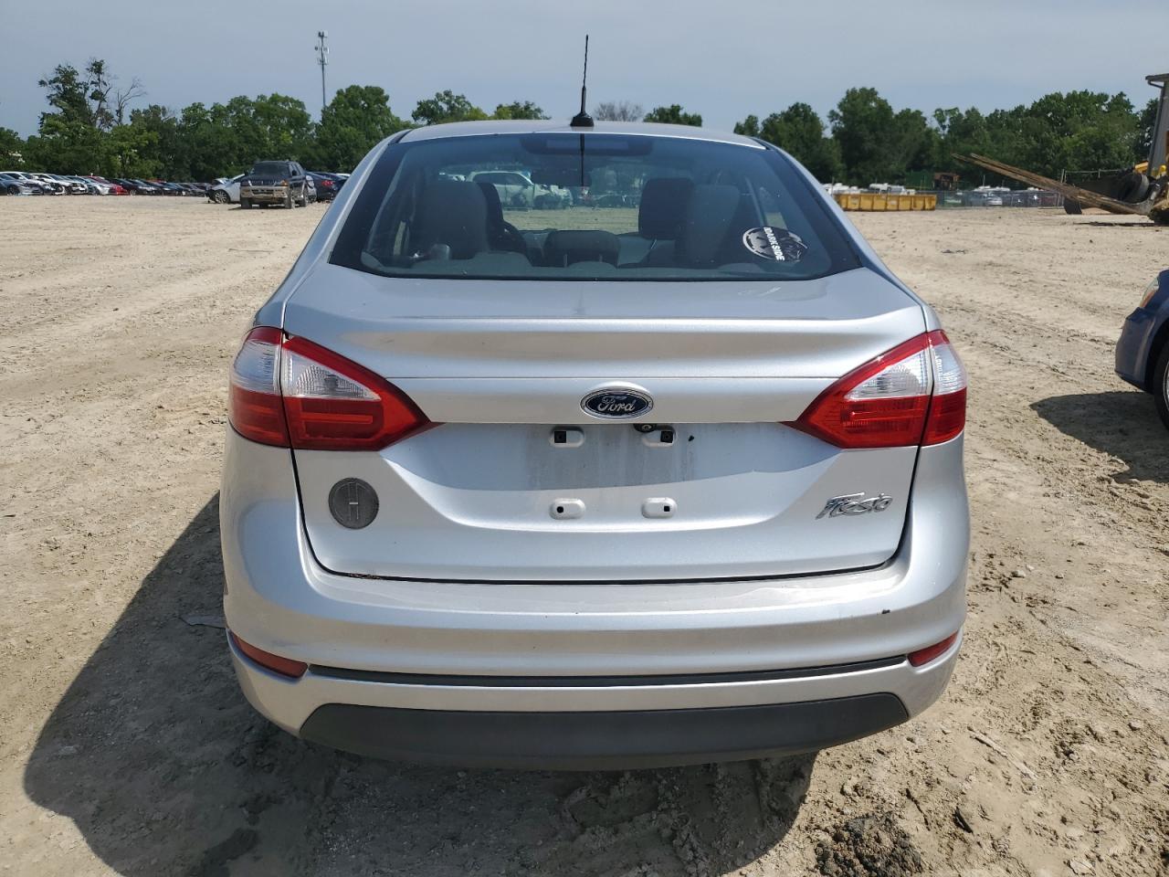 2019 Ford Fiesta S - Фото 6