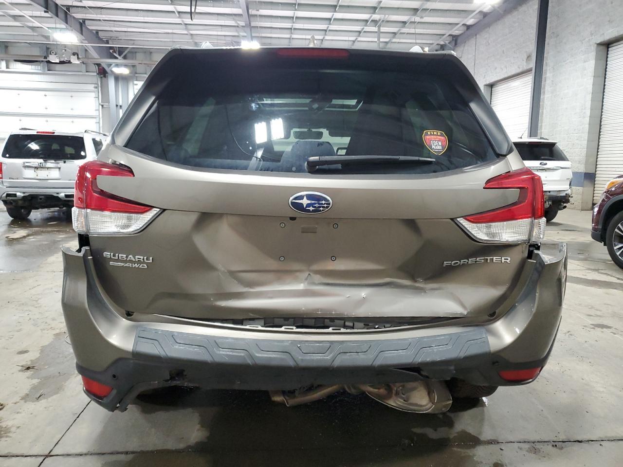 2020 Subaru Forester Limited - Фото 6