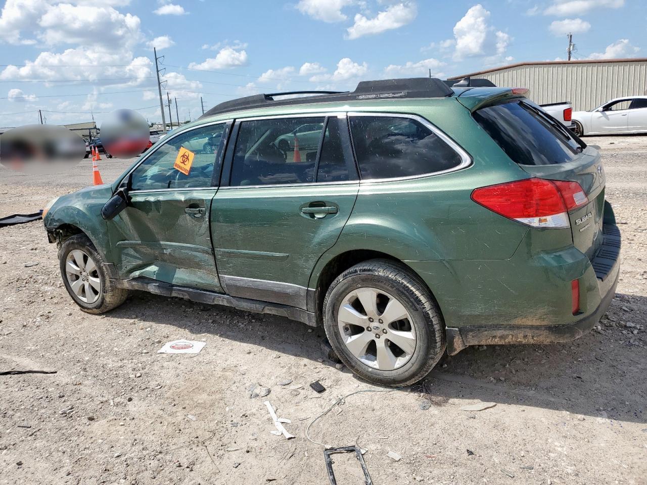 2012 Subaru Outback 2.5I Limited - Image 2