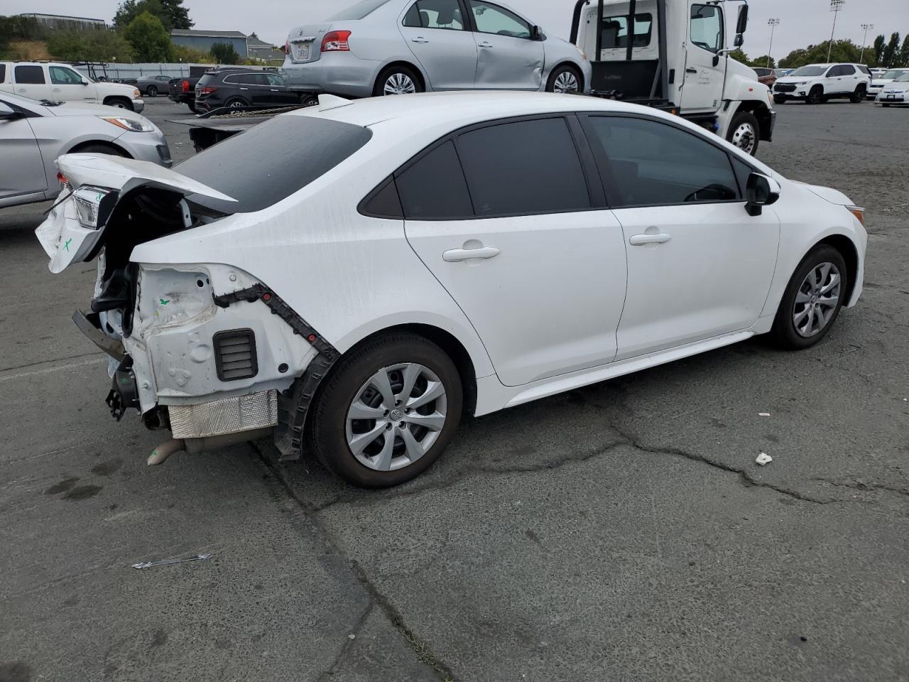 2022 Toyota Corolla Le - Фото 3