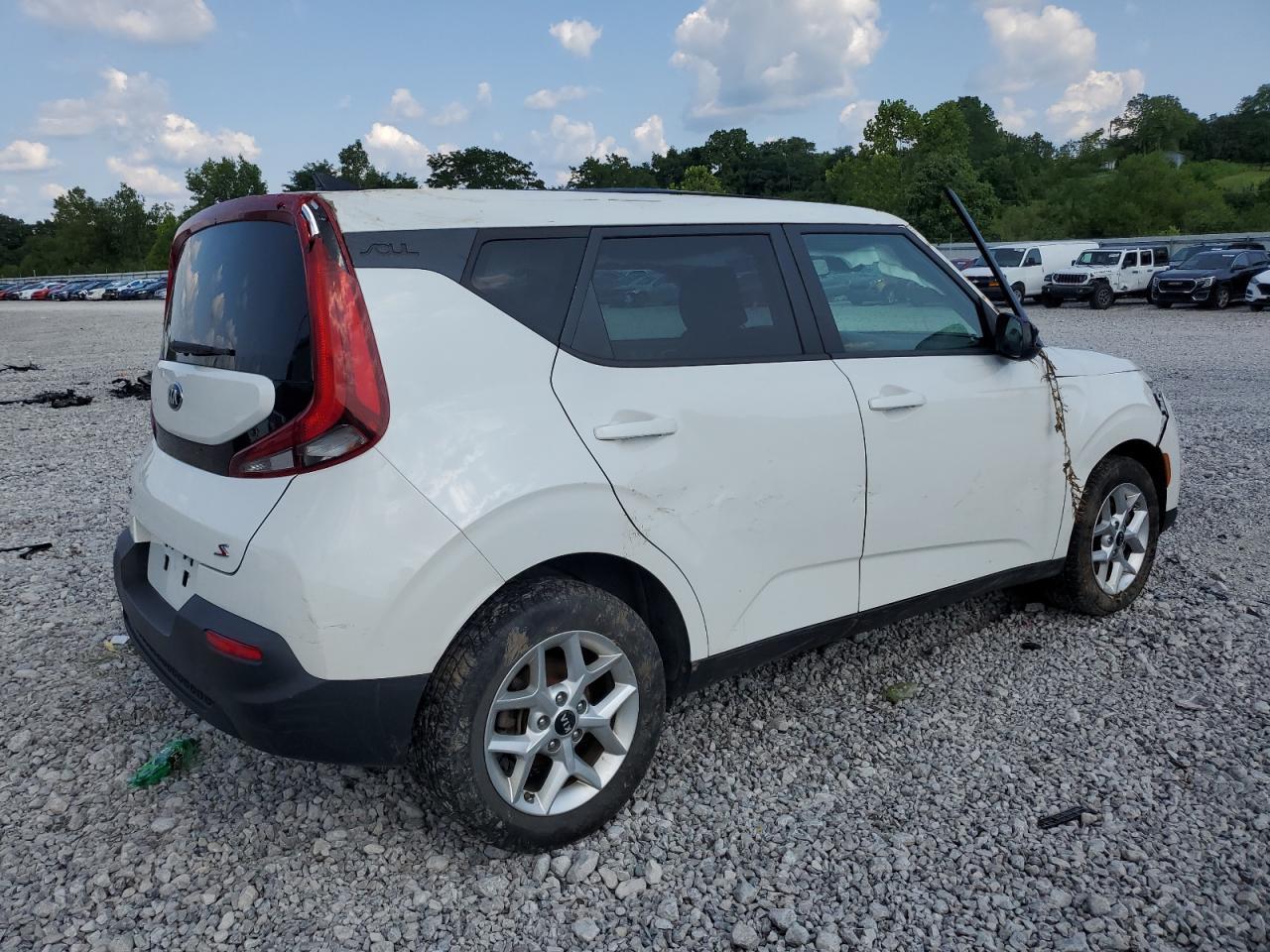 2020 Kia Soul Lx - Image 3