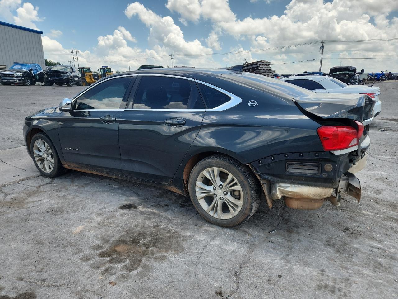 2015 Chevrolet Impala Lt - Фото 2