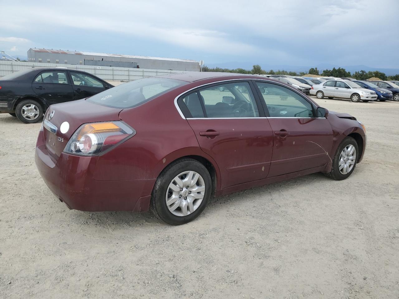 2011 Nissan Altima Base - Image 3