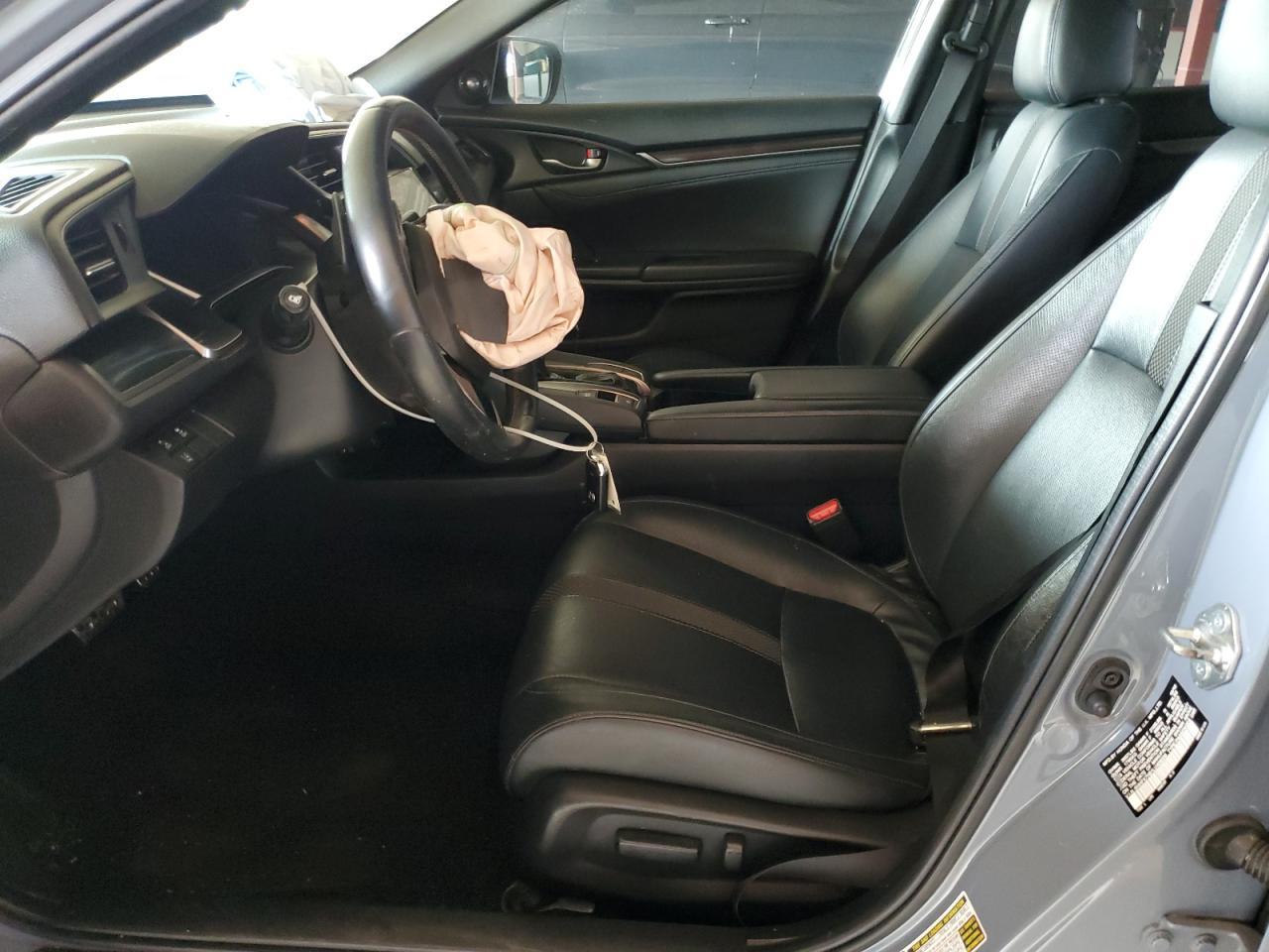 2020 Honda Civic Sport Touring - Фото 7