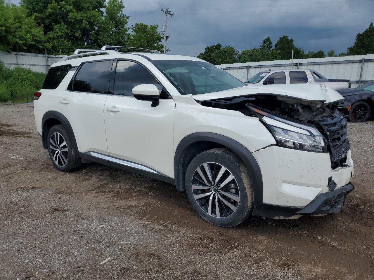 2024 Nissan Pathfinder Platinum - Фото 4