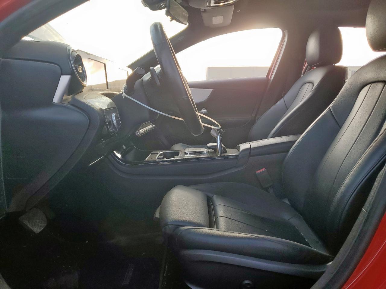 2020 Mercedes-Benz A 220 - Фото 7