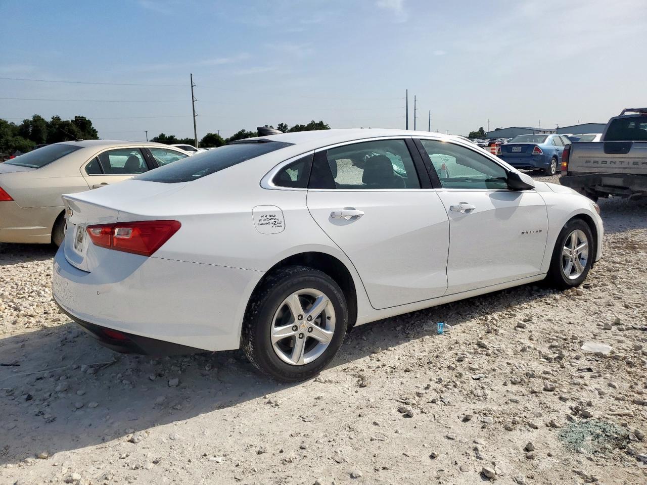 2024 Chevrolet Malibu Ls - Фото 3