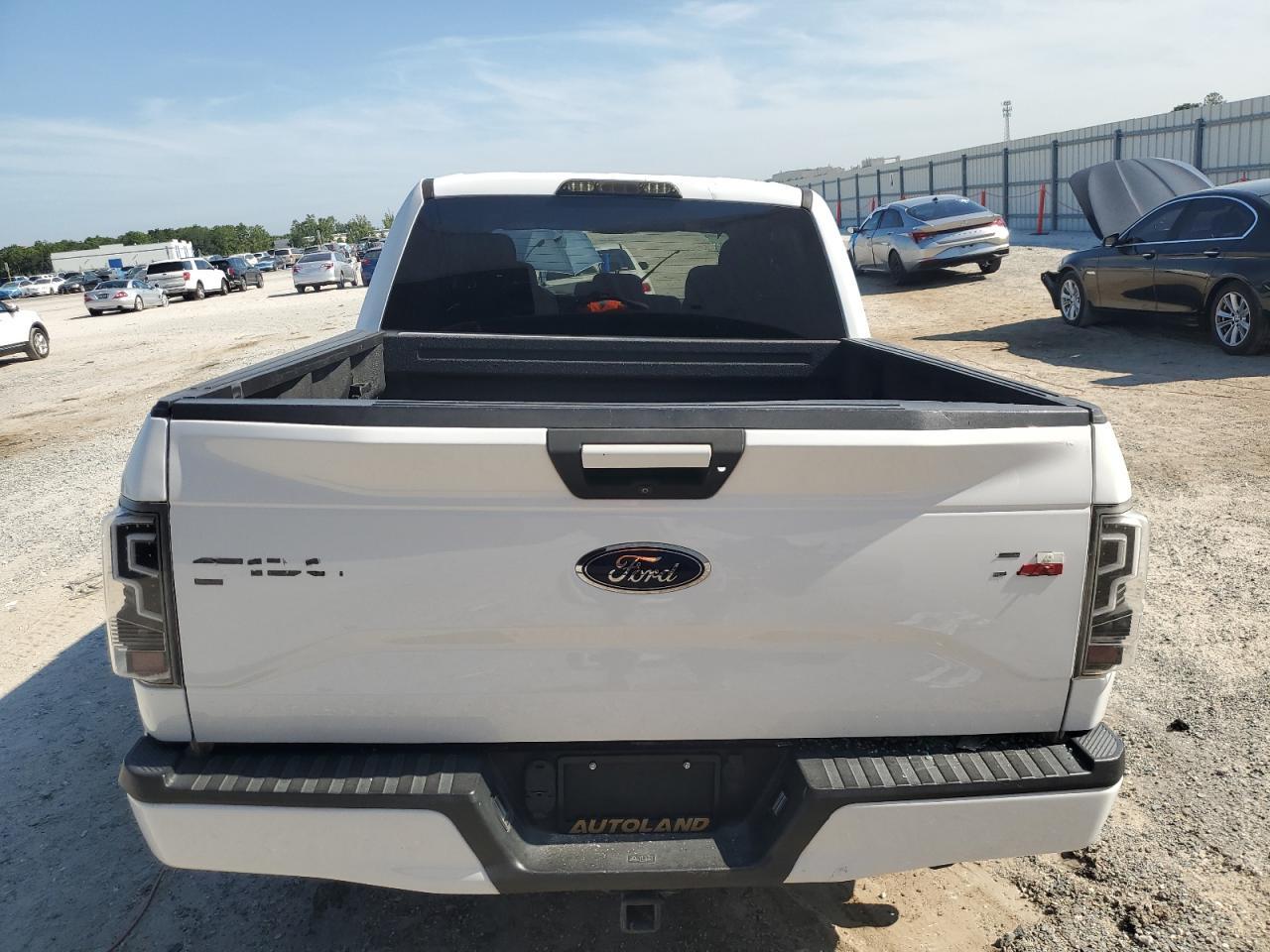 2016 Ford F150 Supercrew - Фото 6