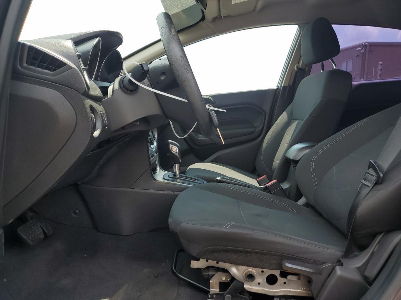 2018 Ford Fiesta Se - Фото 7