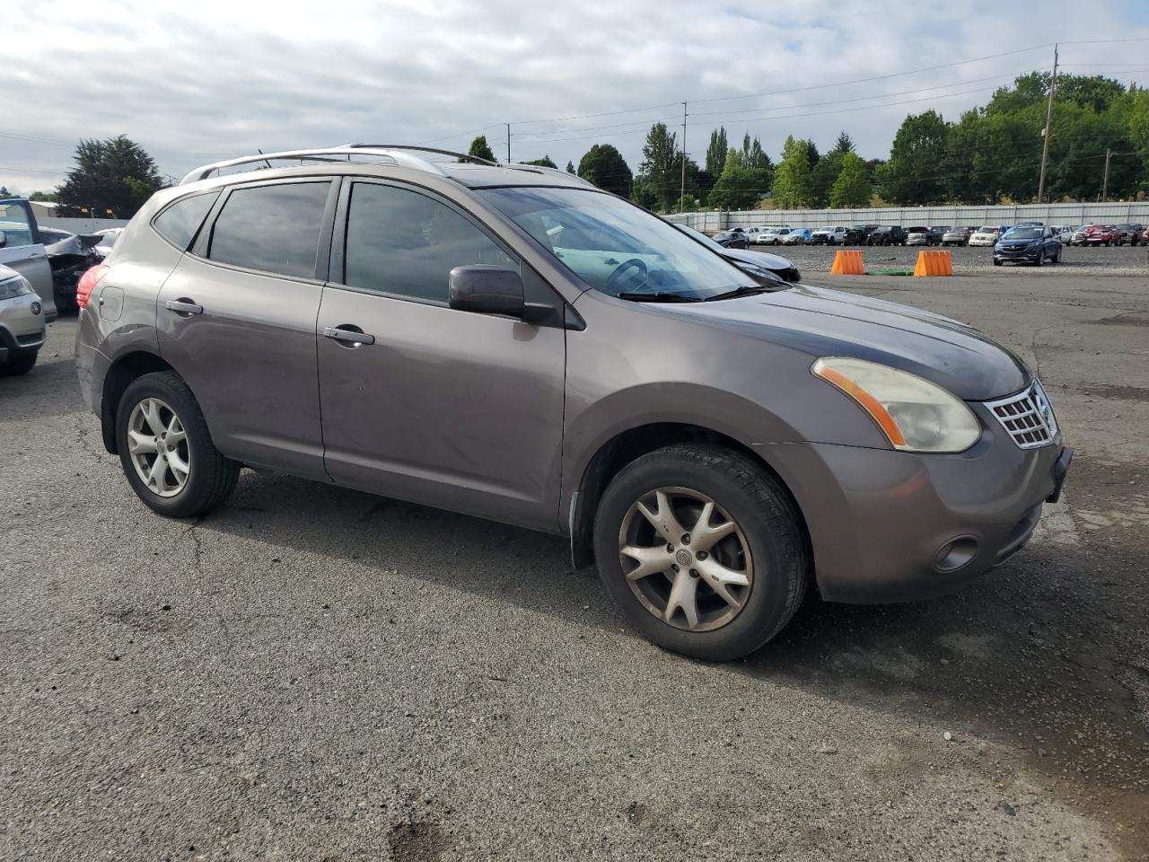 2009 Nissan Rogue S - Image 4