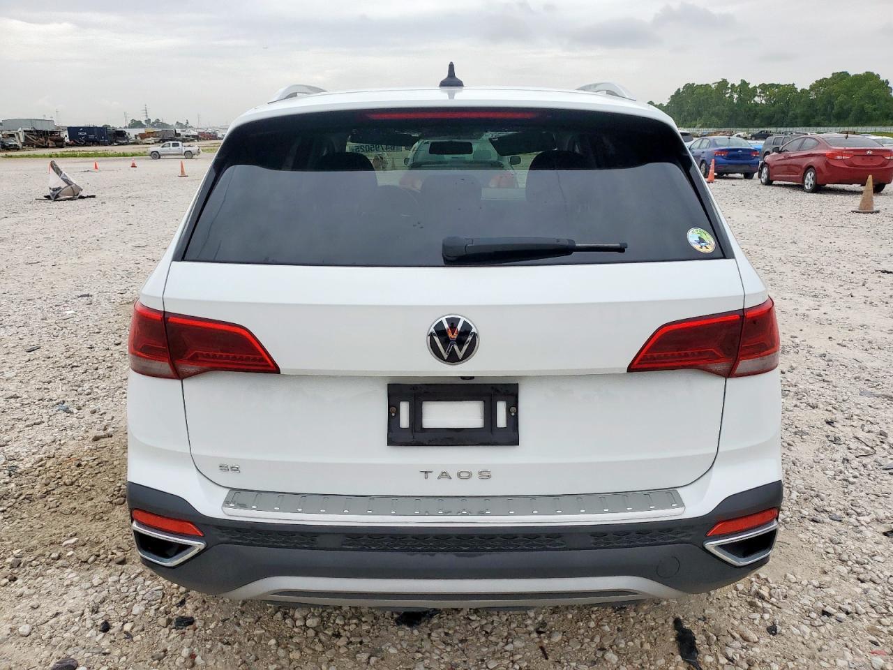 2022 Volkswagen Taos Se - Фото 6