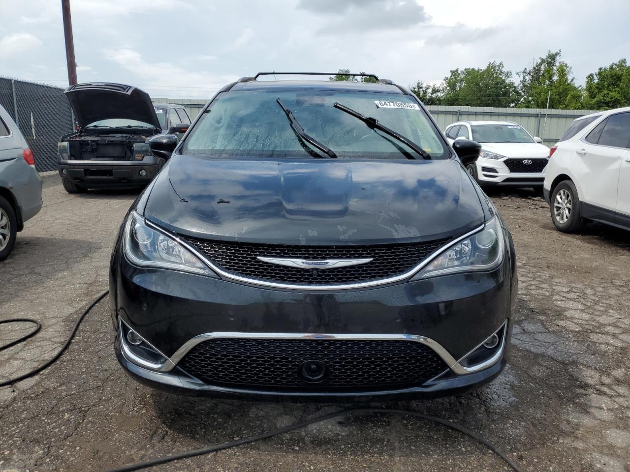 2017 Chrysler Pacifica Touring L Plus - Image 5