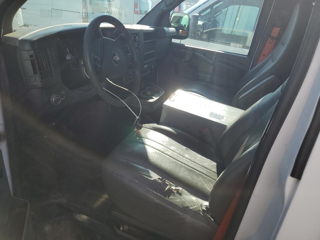 2013 Chevrolet Express G2500 - Image 7