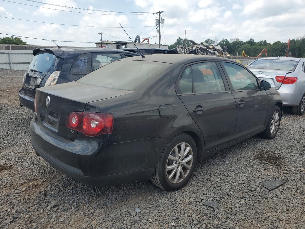 2010 Volkswagen Jetta Se - Image 3