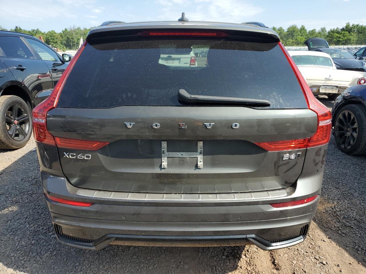 2022 Volvo Xc60 B6 R-Design - Фото 6