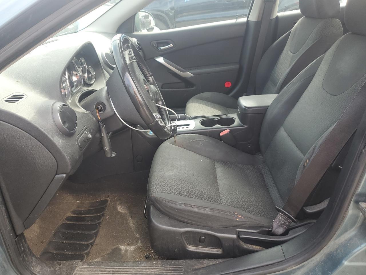 2009 Pontiac G6 - Image 7