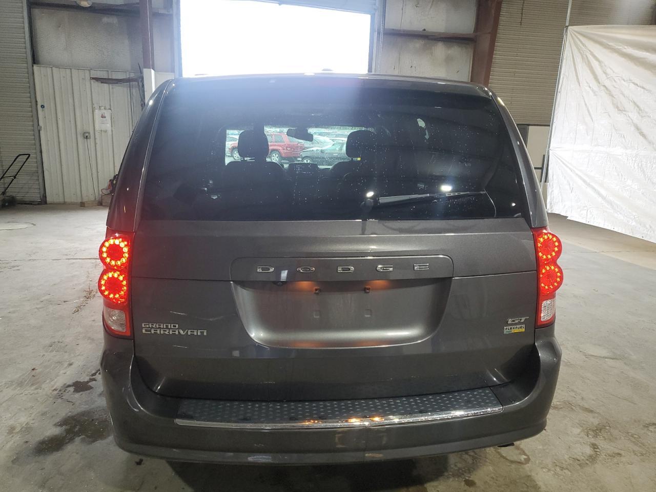 2019 Dodge Grand Caravan Gt - Фото 6