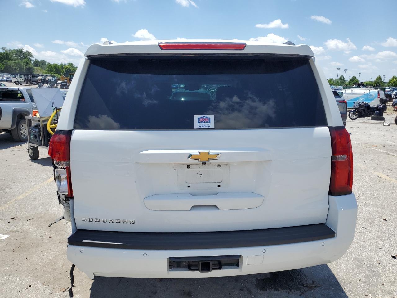 2018 Chevrolet Suburban K1500 Lt - Фото 6