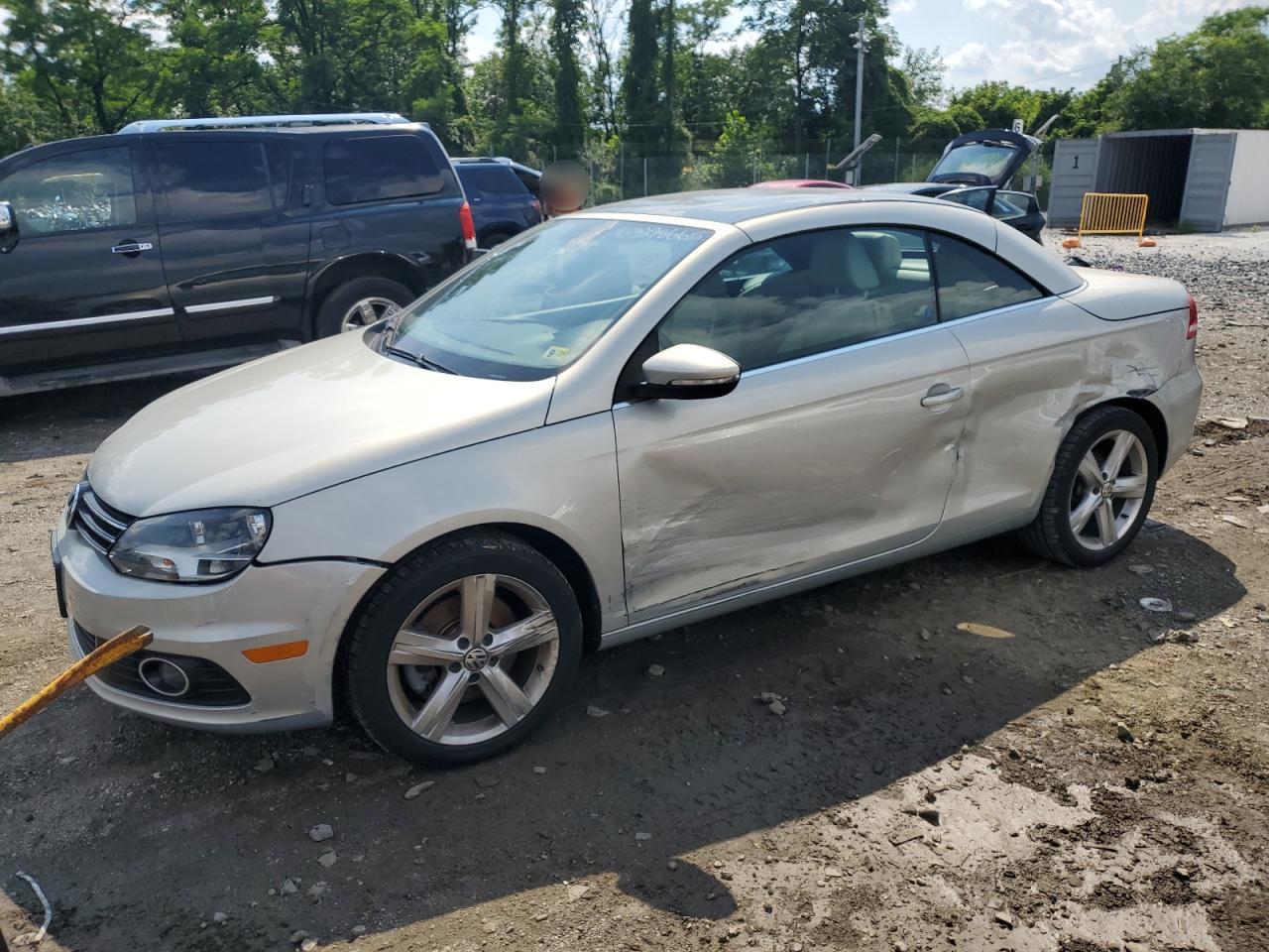 2012 Volkswagen Eos Lux